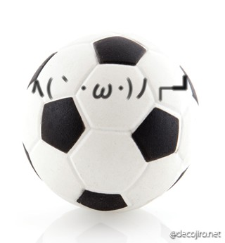 サッカーボール - サッカーボールﾍ(｀･ω･)ﾉ┌┛
